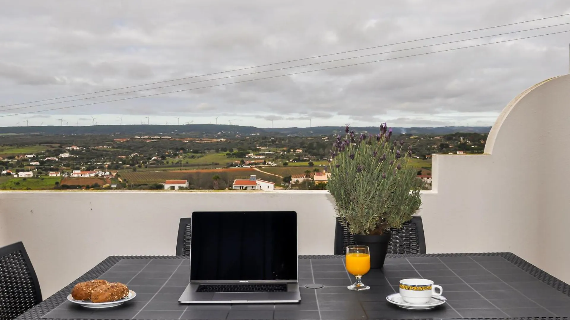 Senhora da Luz Espiche Living 빌라